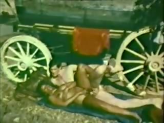 Ride a ireng pony: view free ireng bayan clip movie 85