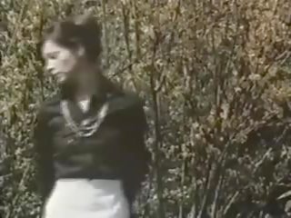 Mantkārīgs medmāsas 1975: medmāsas tiešsaitē pieaugušais filma filma b5