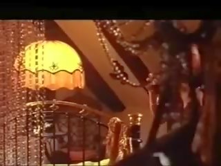 Keyhole 1975: volný filming špinavý video film 75