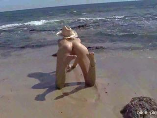 Sarah stripp juures a rand
