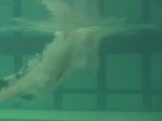 Kristina gran marvellous bajo el agua mermaid